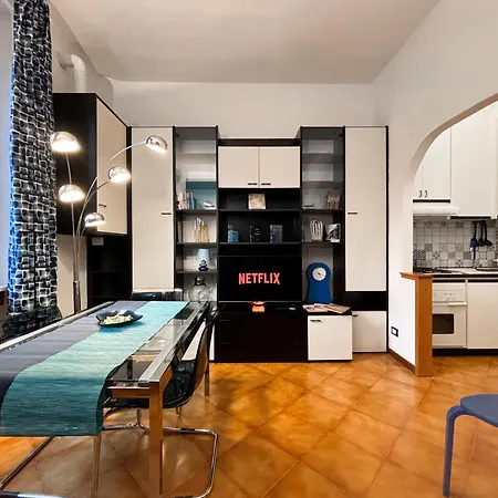 Elegant Three-Room Apartment In Porta Romana Milan Exterior photo