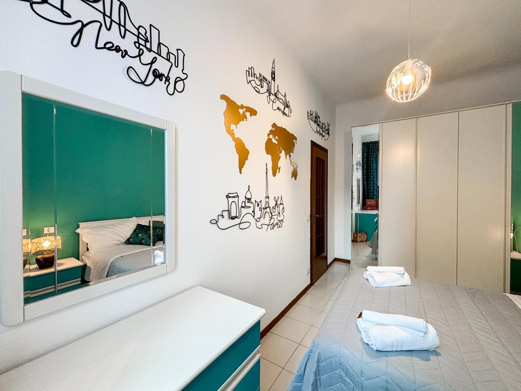 Apartamento Elegant Three-room In Porta Romana Milão